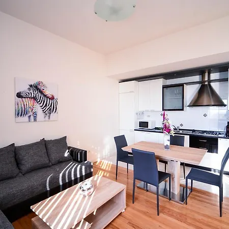 Sun Mijo Apartment